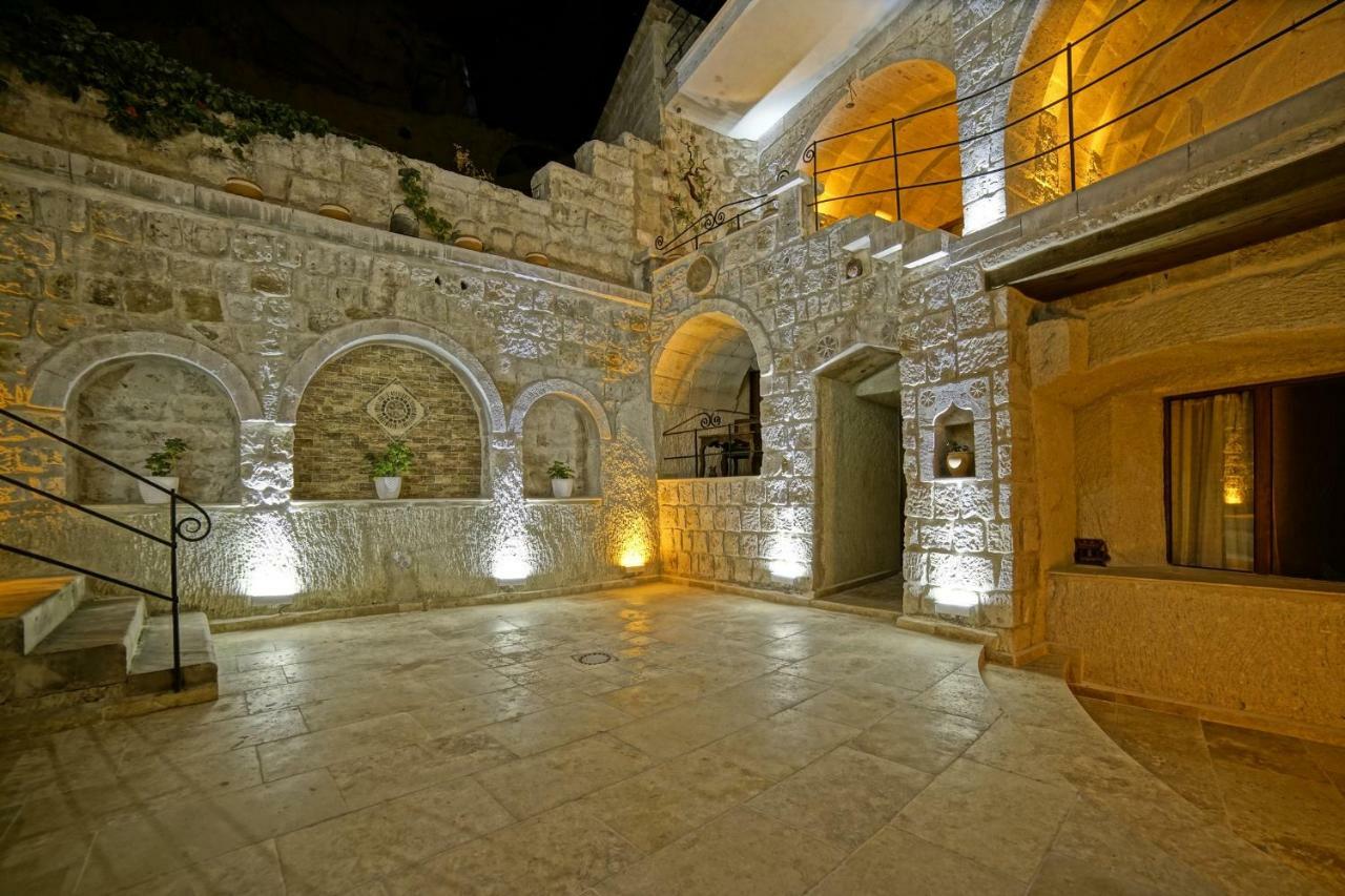 Risus Cave Suites Гьореме Екстер'єр фото